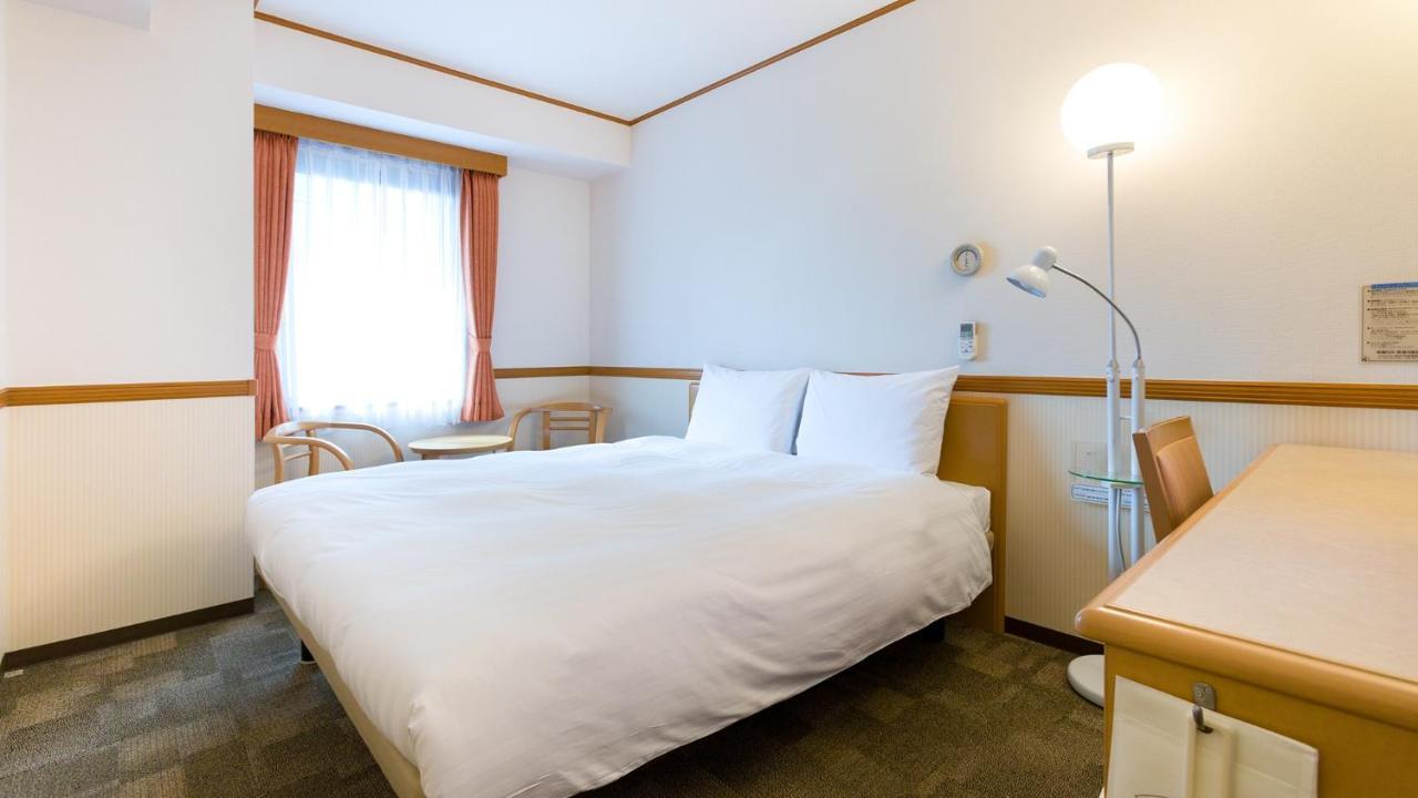 Toyoko Inn Kobe Sannomiya-Eki Higashi Habitación foto